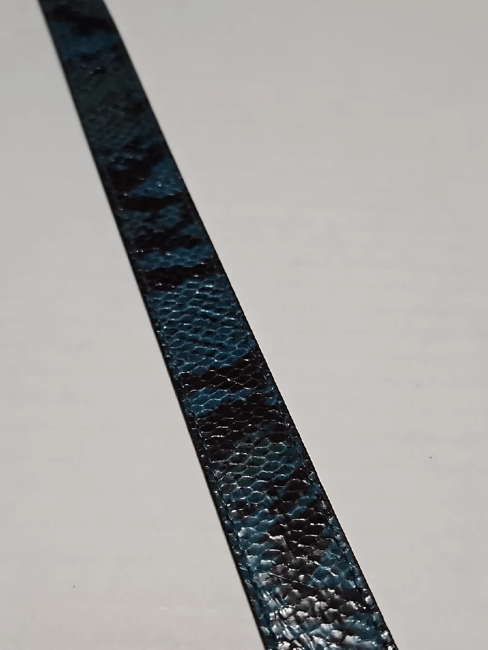 Nine West Women's Aqua & Black Synthetic Textured Leather Belt Size M